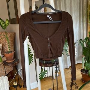 urban outfitters crop top